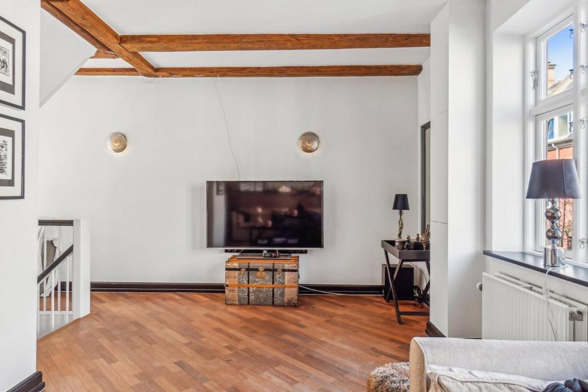 Beautiful Townhouse With A Garden In The Location In * Copenhagen